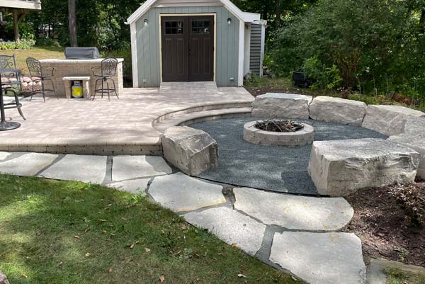 Fire Pits & Features